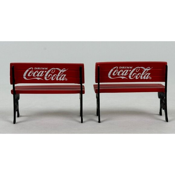 Coca-Cola Town Square Collection Figurine Set With Benches 1994 Snowbear Vintage - Picture 9 of 15